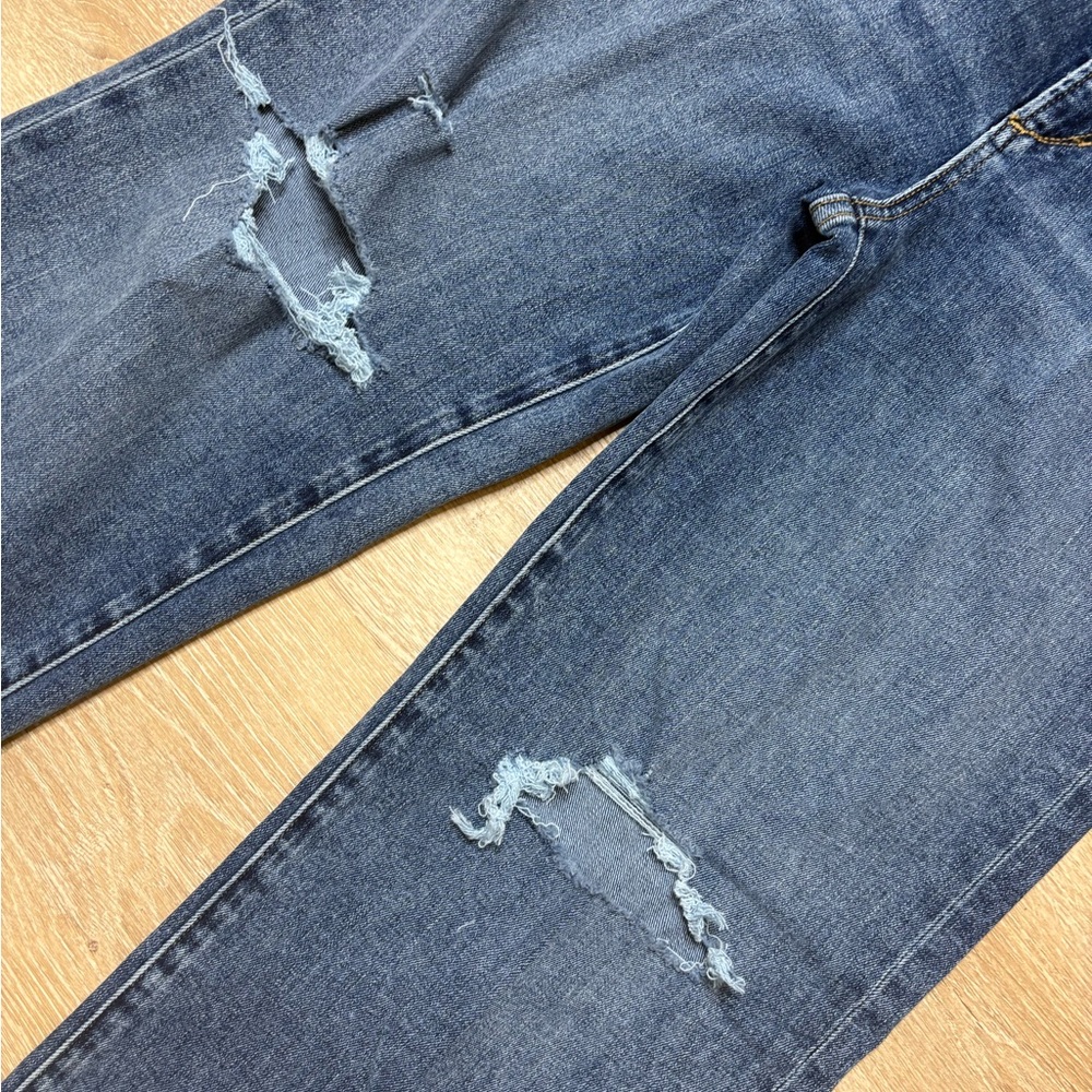 NWT Joe's Jeans The Blake Distressed - Picture 3 of 13